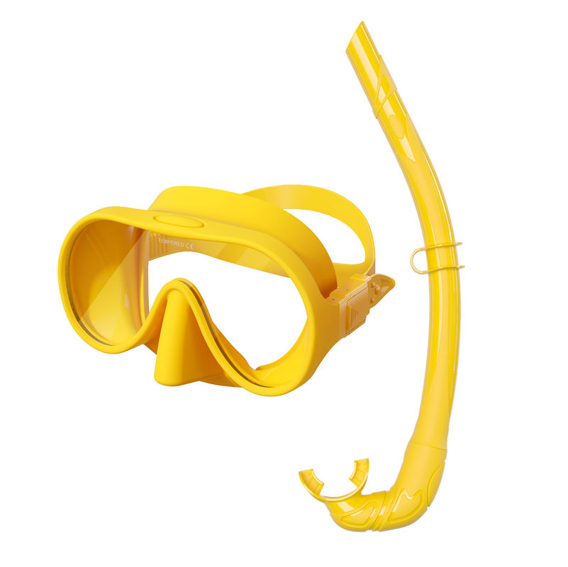 Adult Freediving Snorkel Mask Set with UV Resistant Lens Manufactured by OEM Snorkel Mask Set