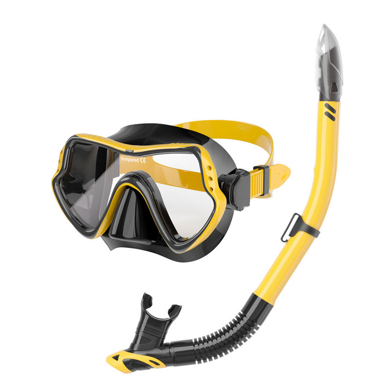 Hot Custom factory Low Volume Freediving Mask And Snorkel Sets Tempered glass diving mask set Adult